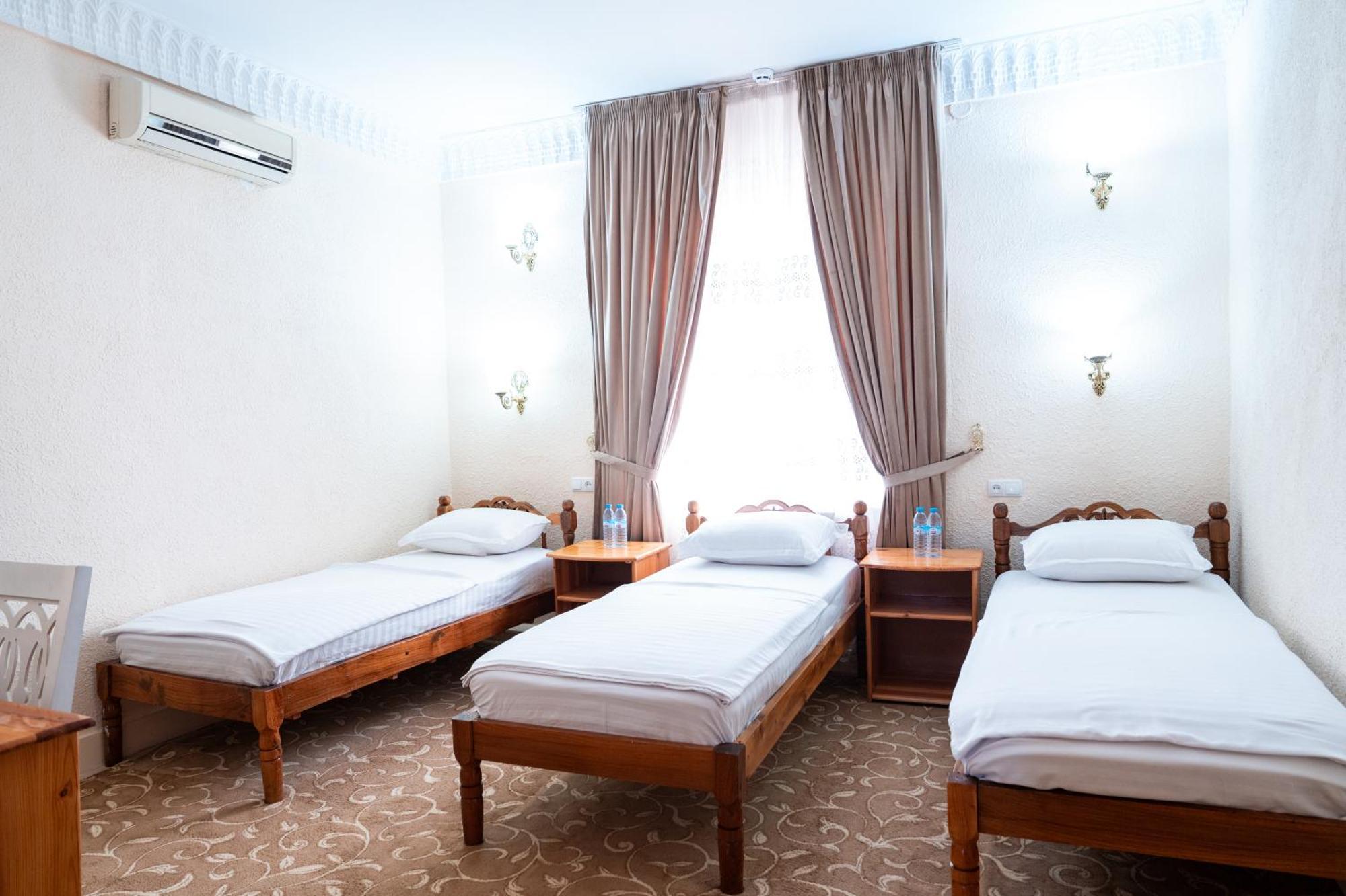 Hotel Caravan Serail Samarcande Extérieur photo