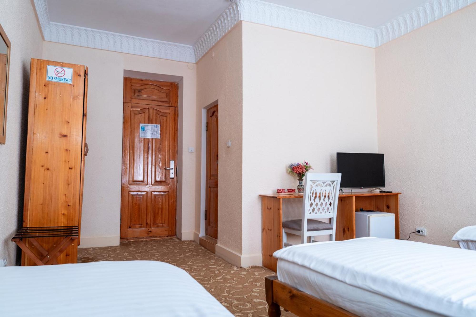 Hotel Caravan Serail Samarcande Extérieur photo