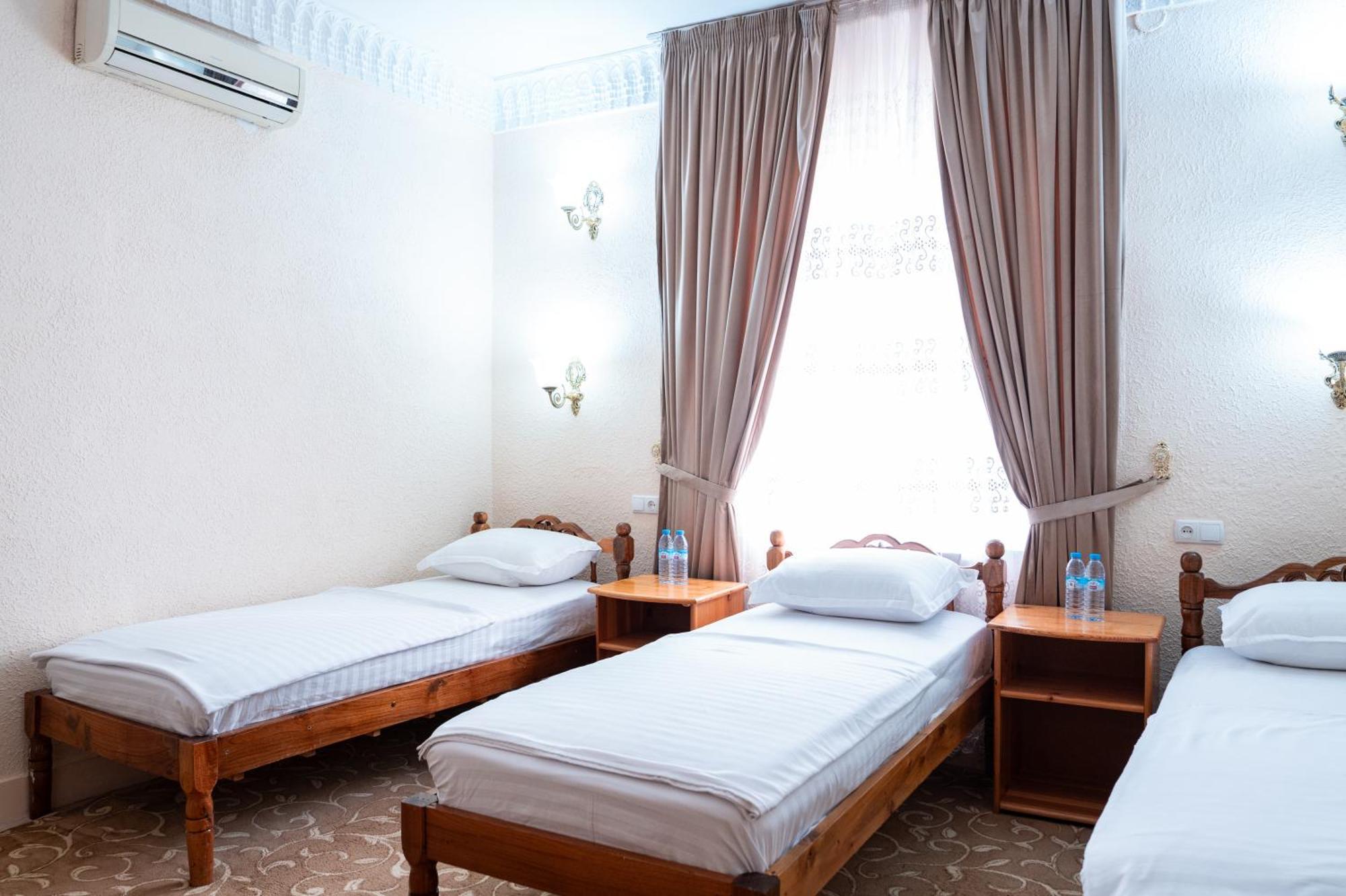 Hotel Caravan Serail Samarcande Extérieur photo